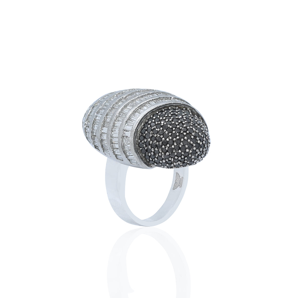 Oval Ring