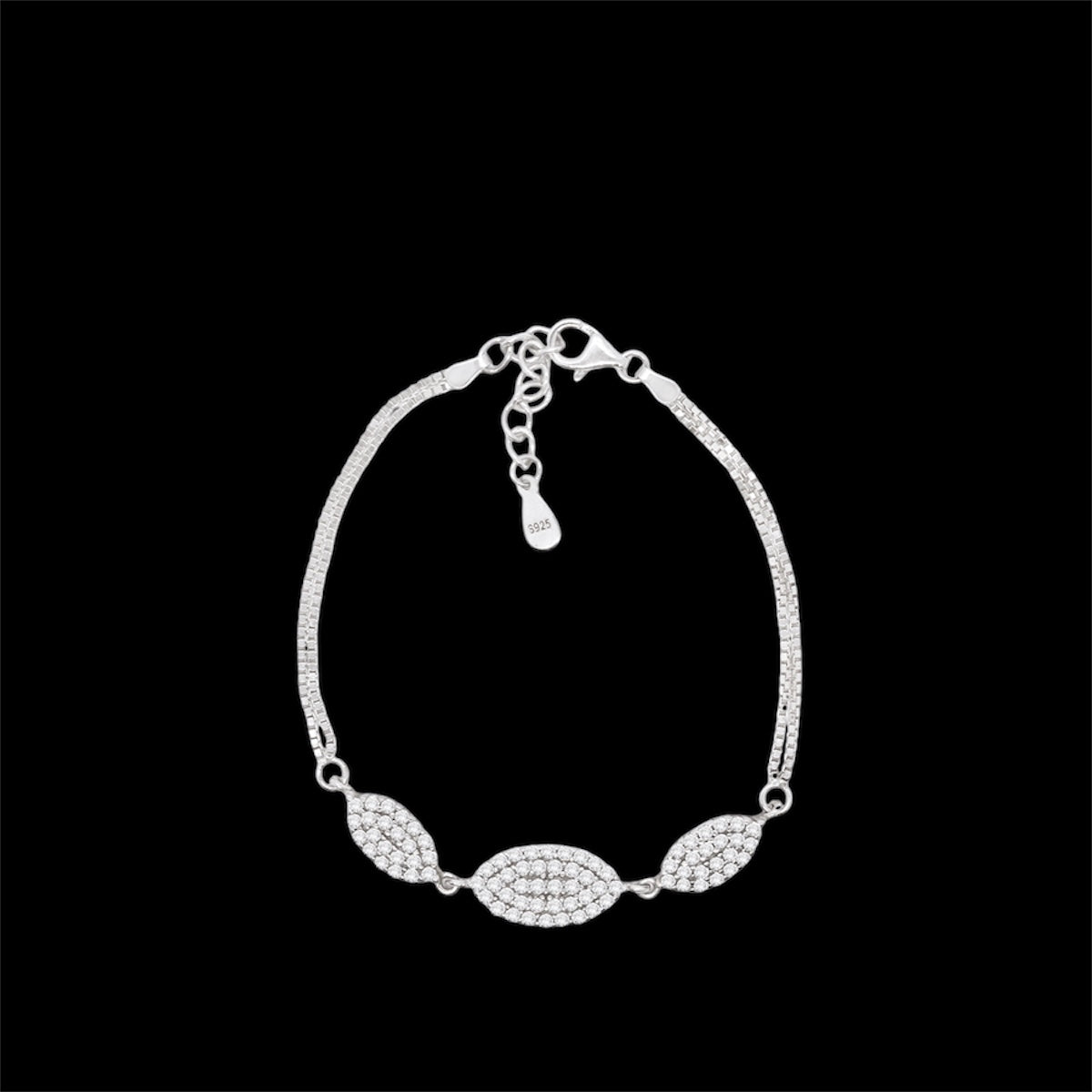 Silidia Oval Bracelet