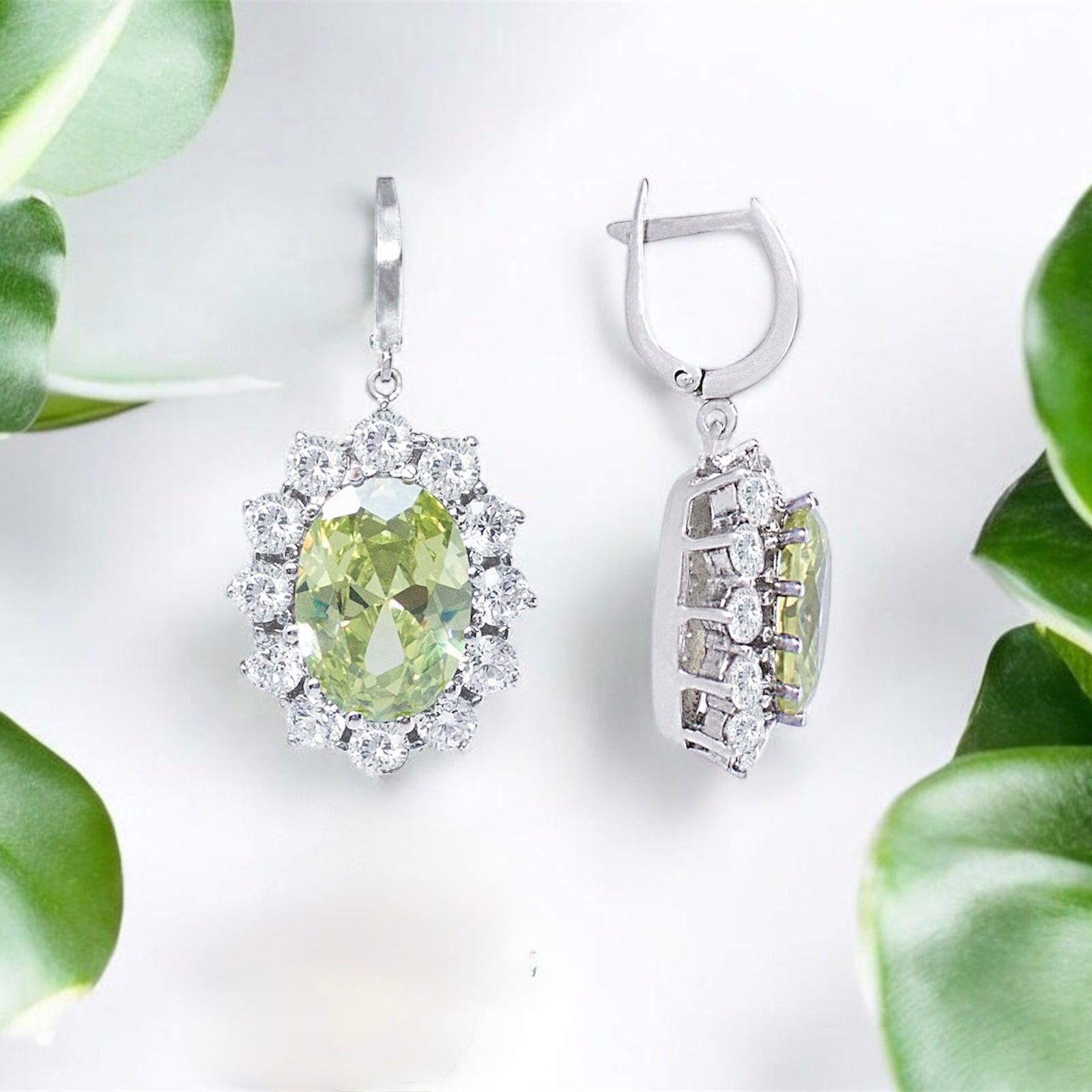 Silidia Oval Earrings