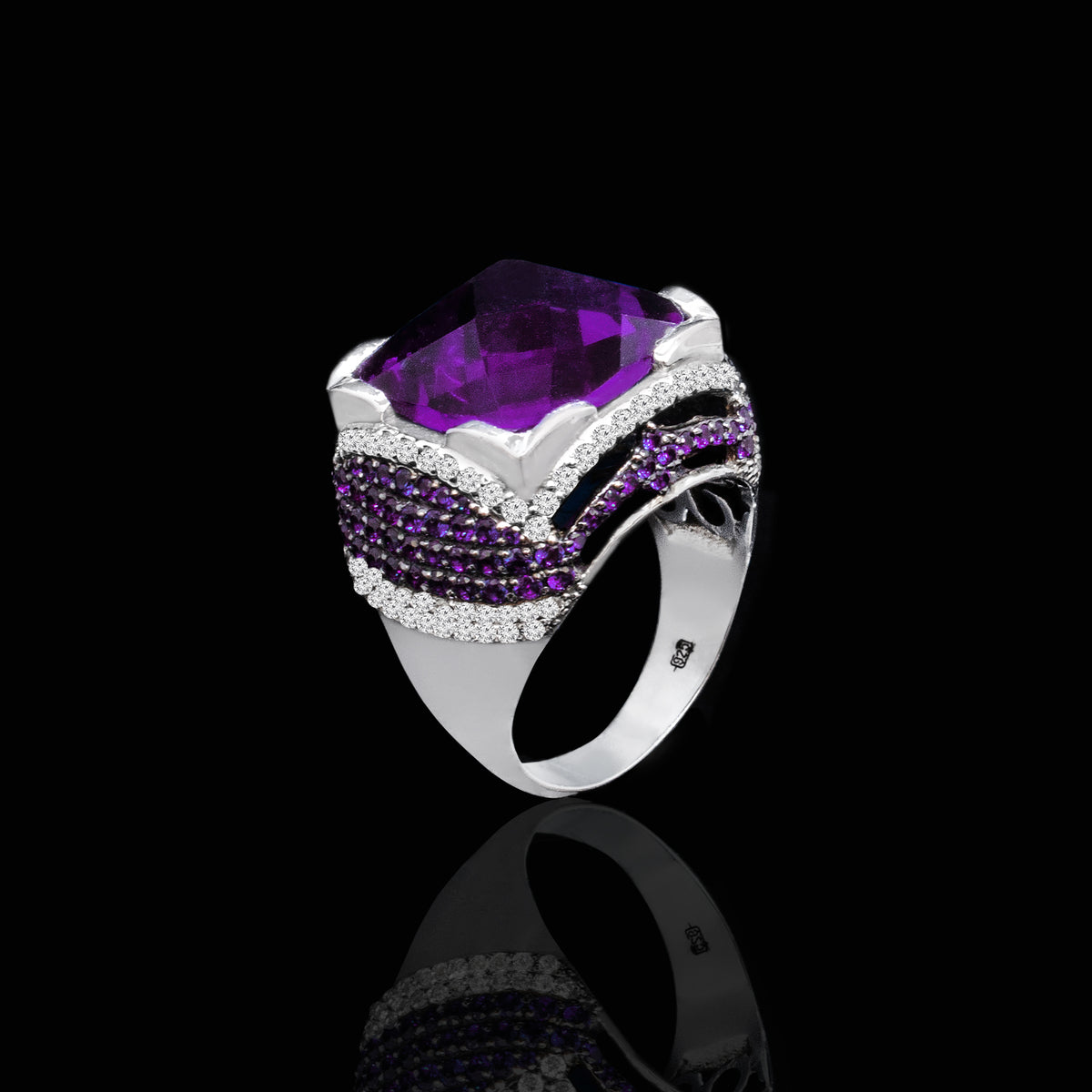 Silidia Square Ring