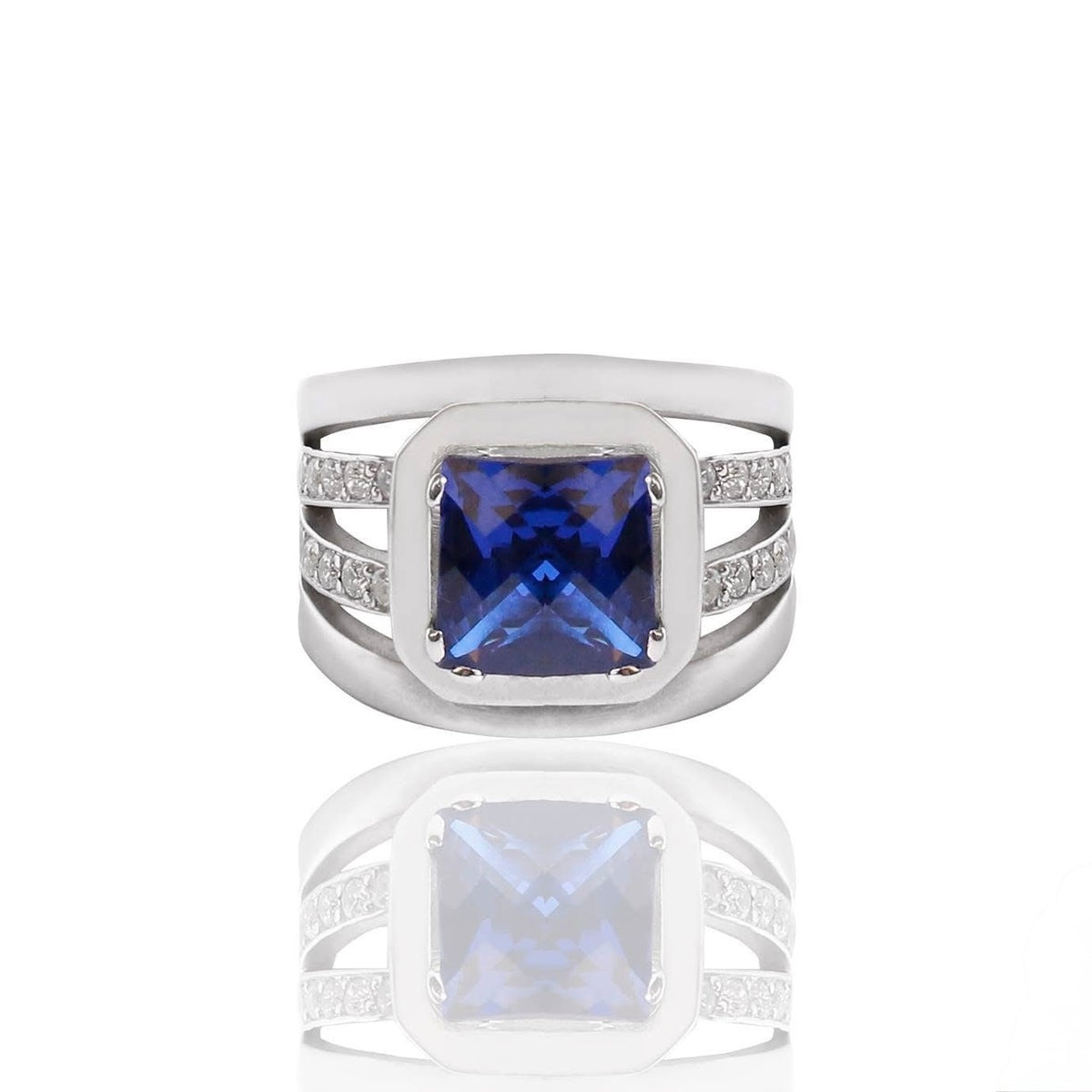 Silidia Square Ring with Dark Blue Zirconia