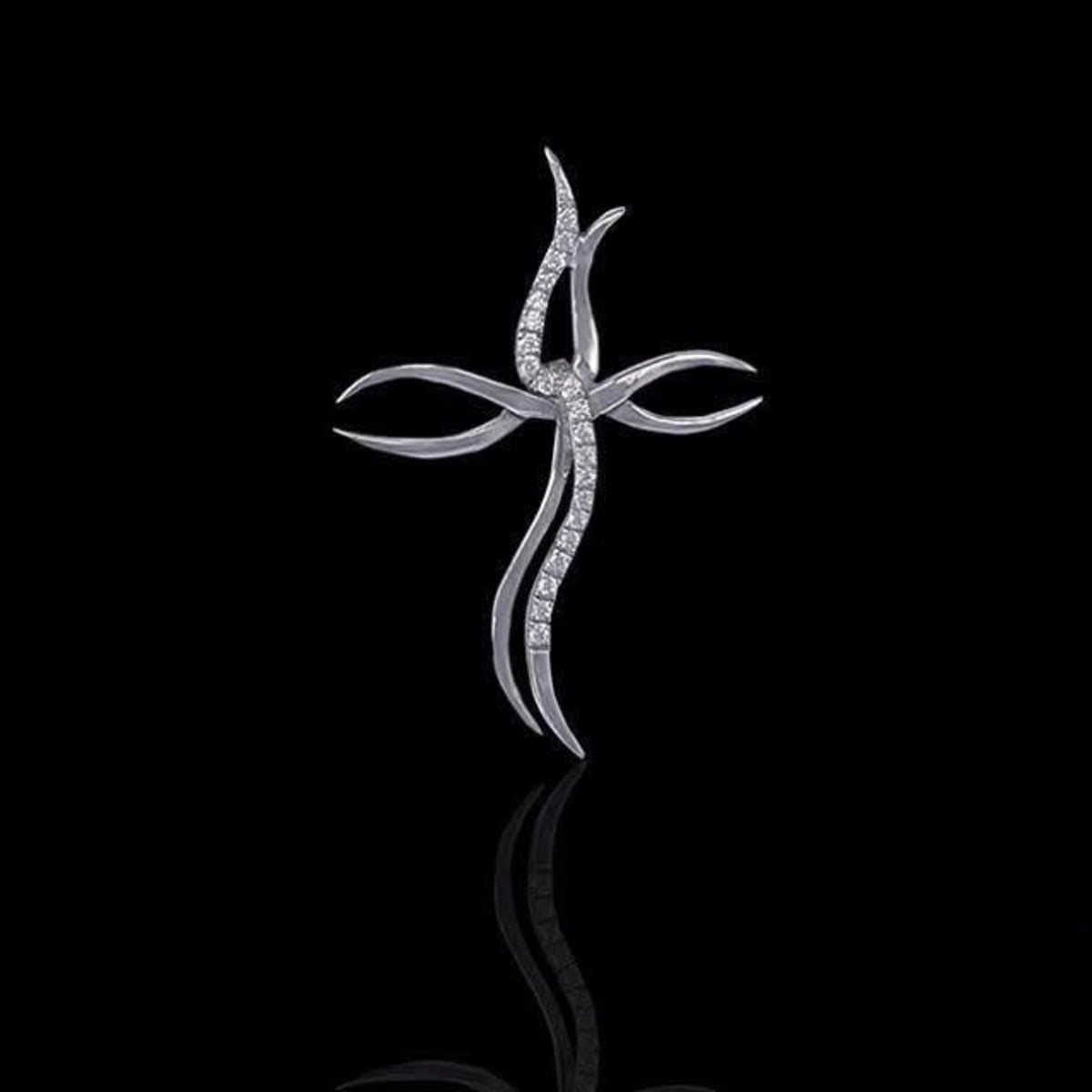 Silidia Silver Cross Pendant With White CZ
