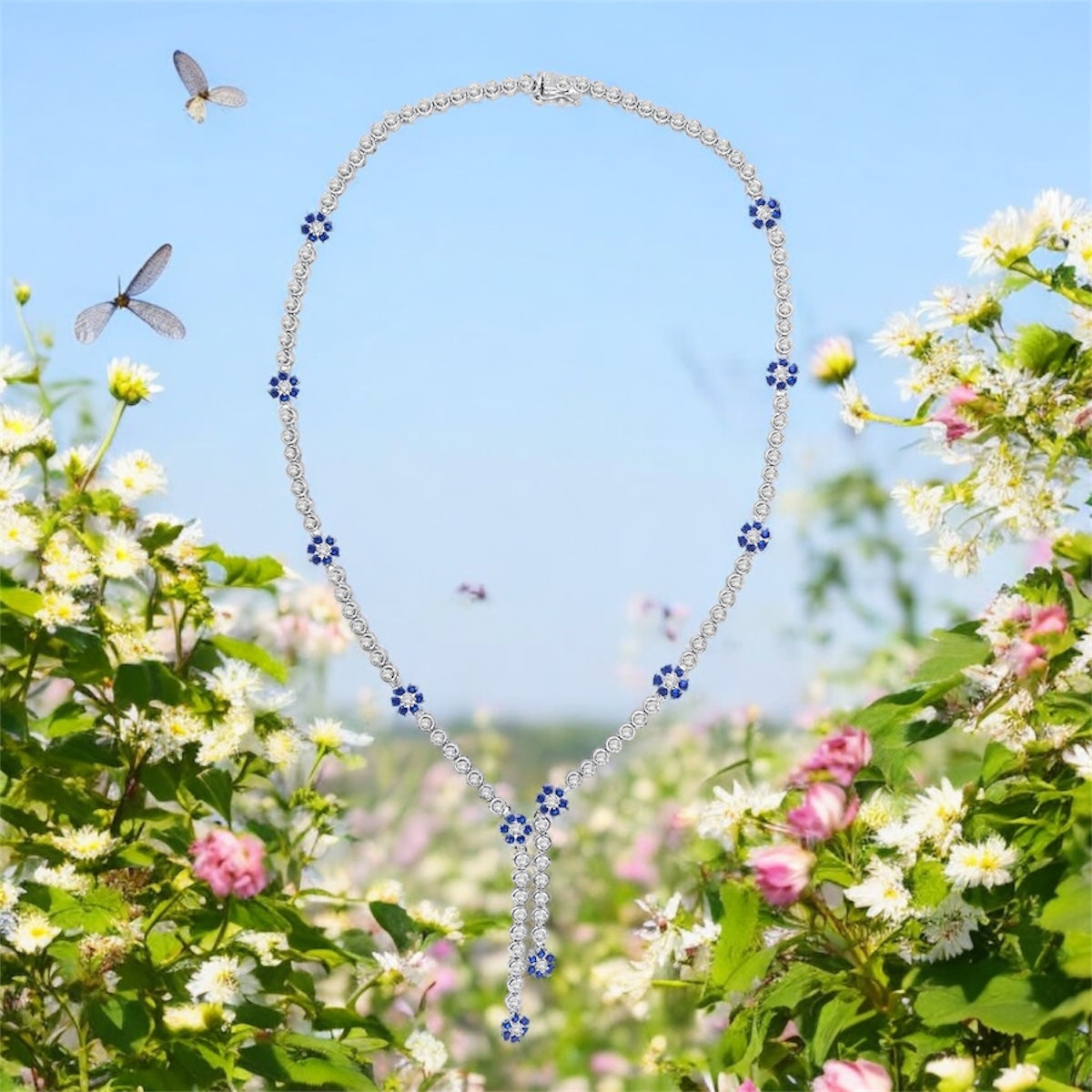 Silidia Flower Necklace