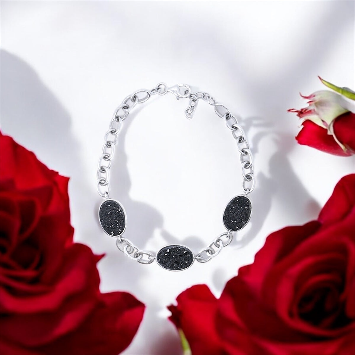 Silidia Oval Bracelet Onyx