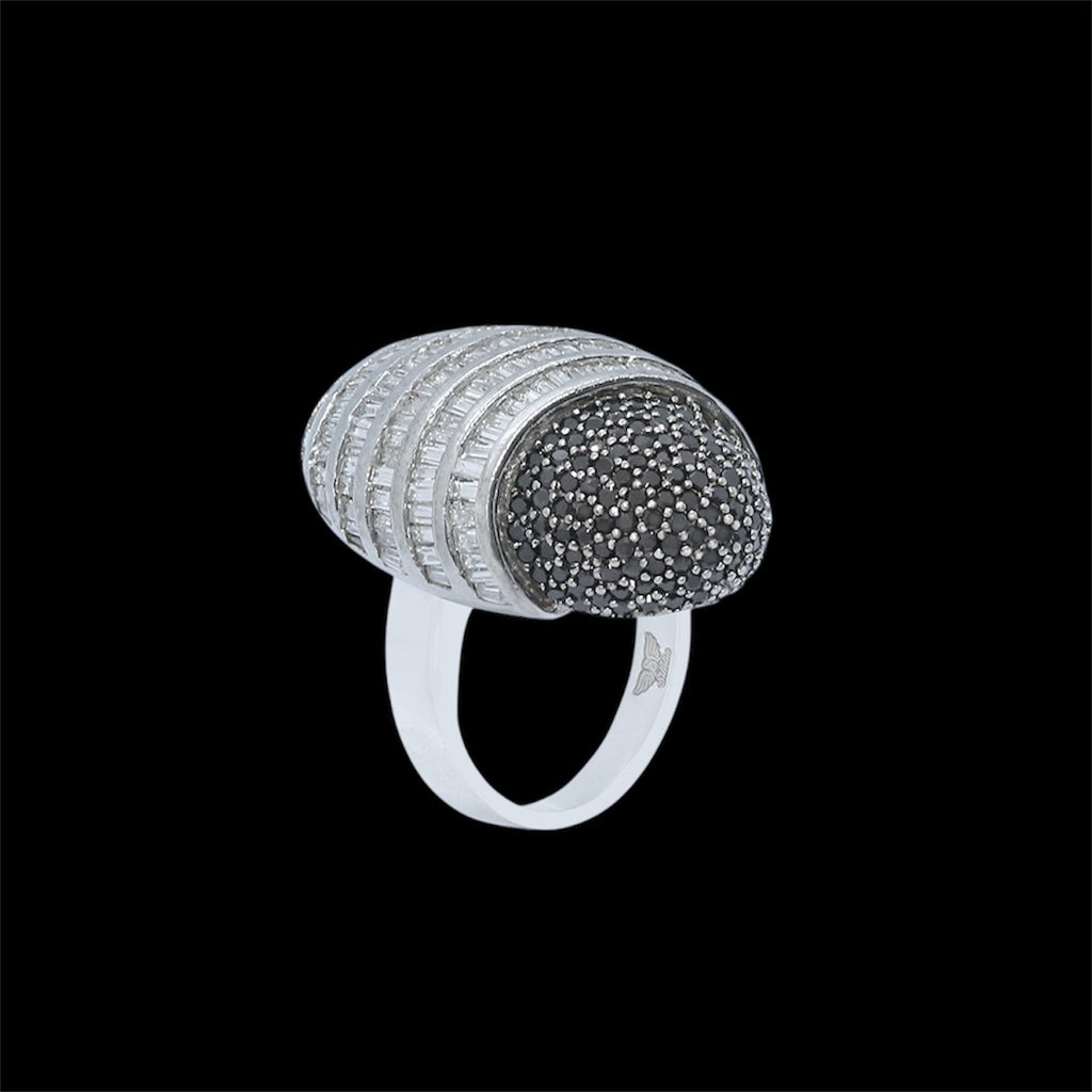 Oval Ring