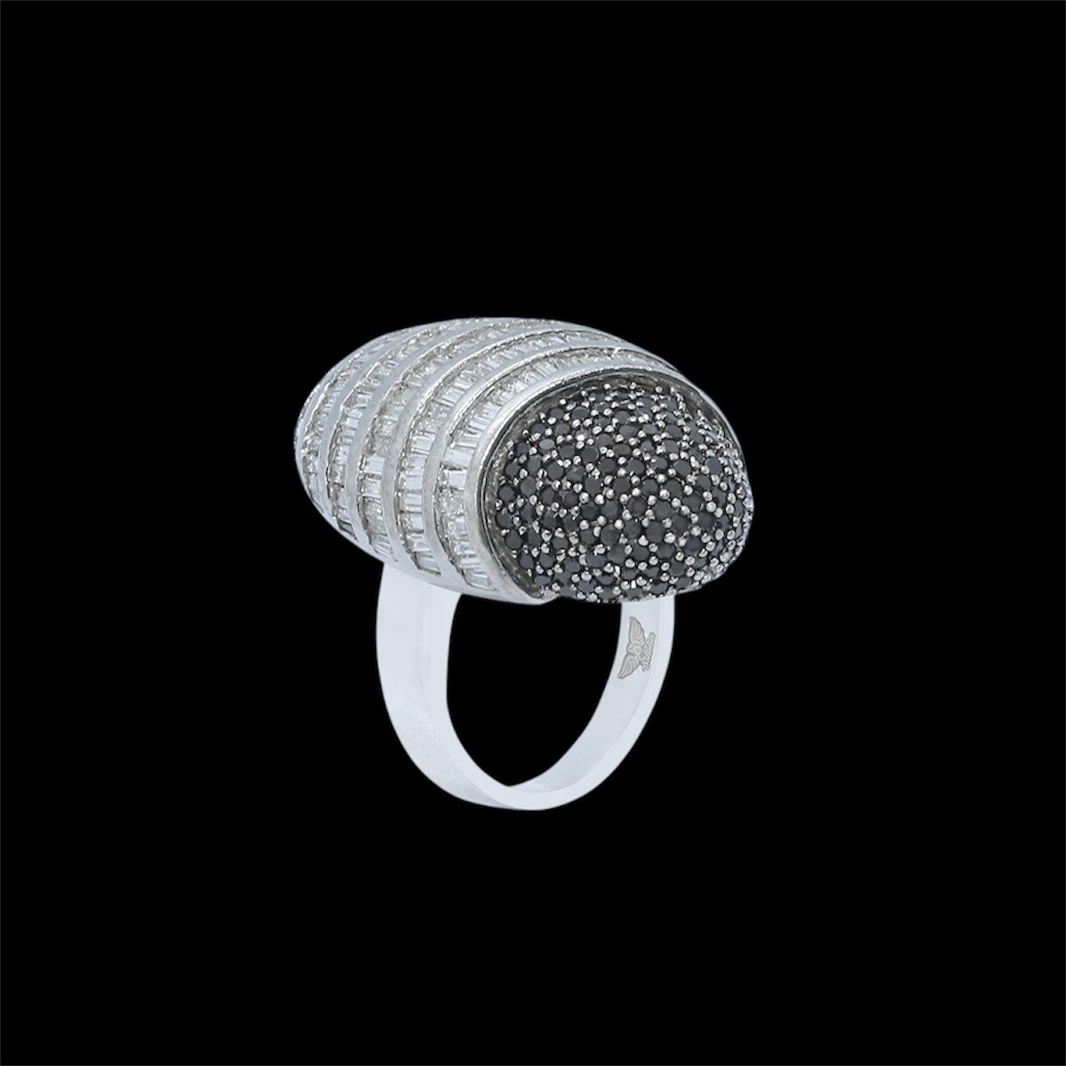 Oval Ring