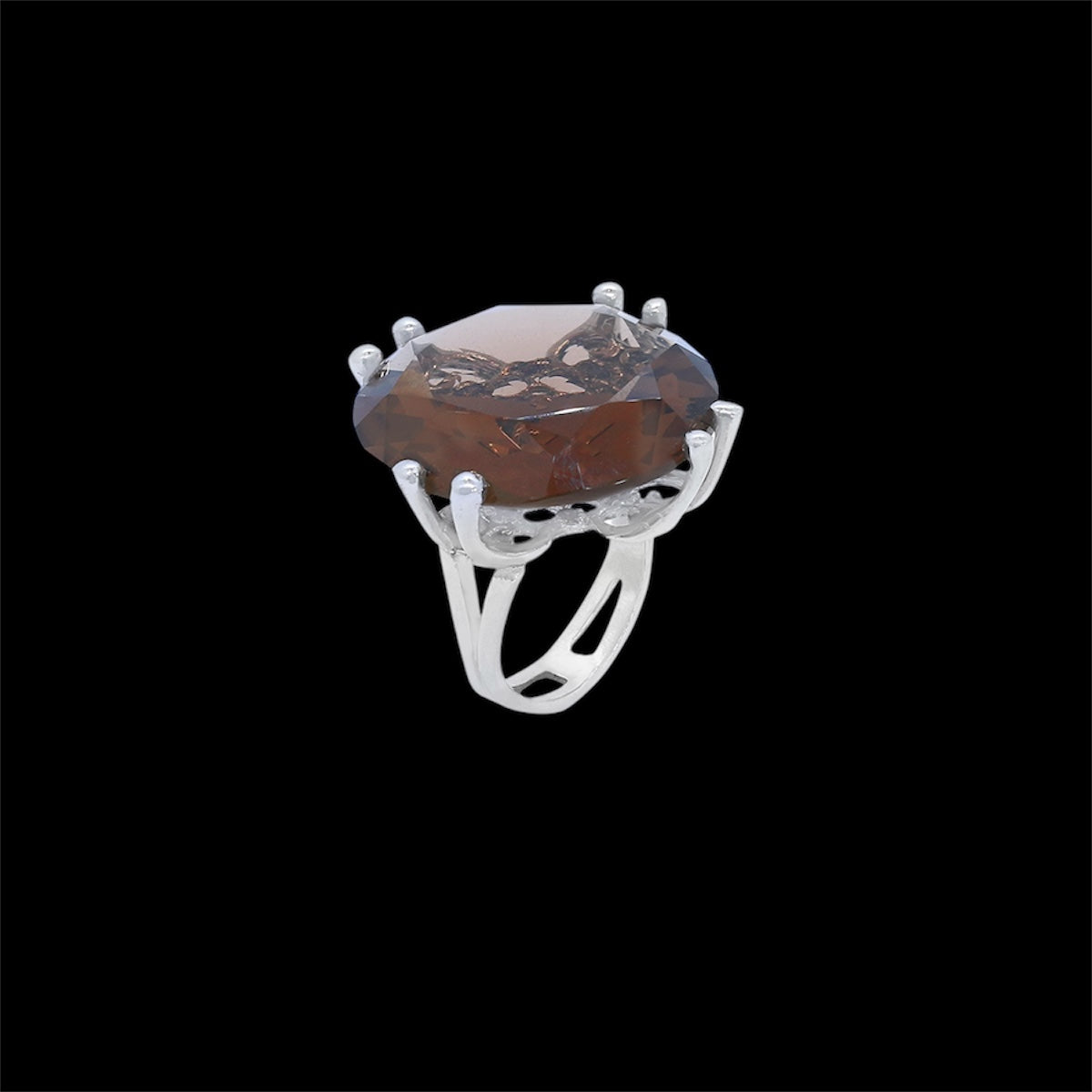 The Elegant Silver Ring with Smoky Brown Gemstone
