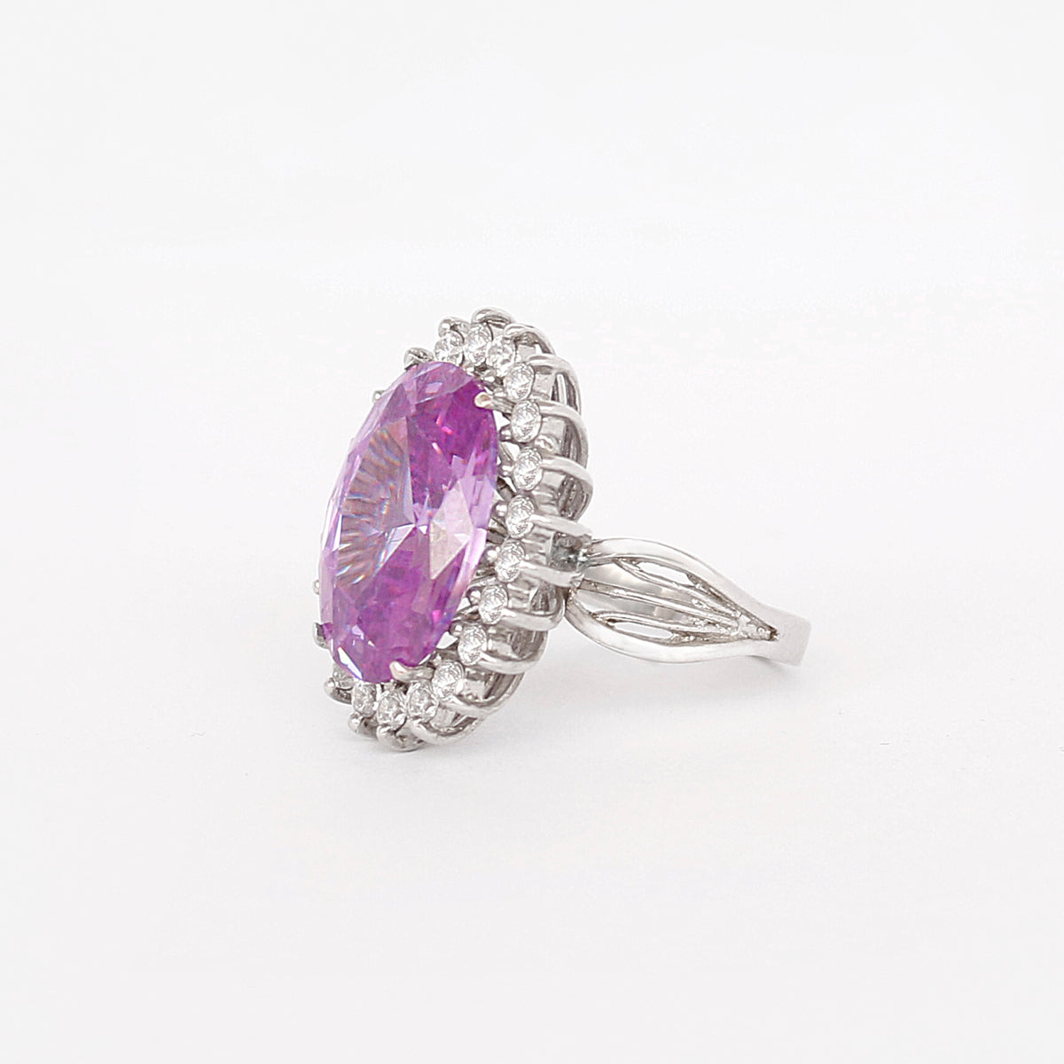 Silidia Oval Ring Light Purple