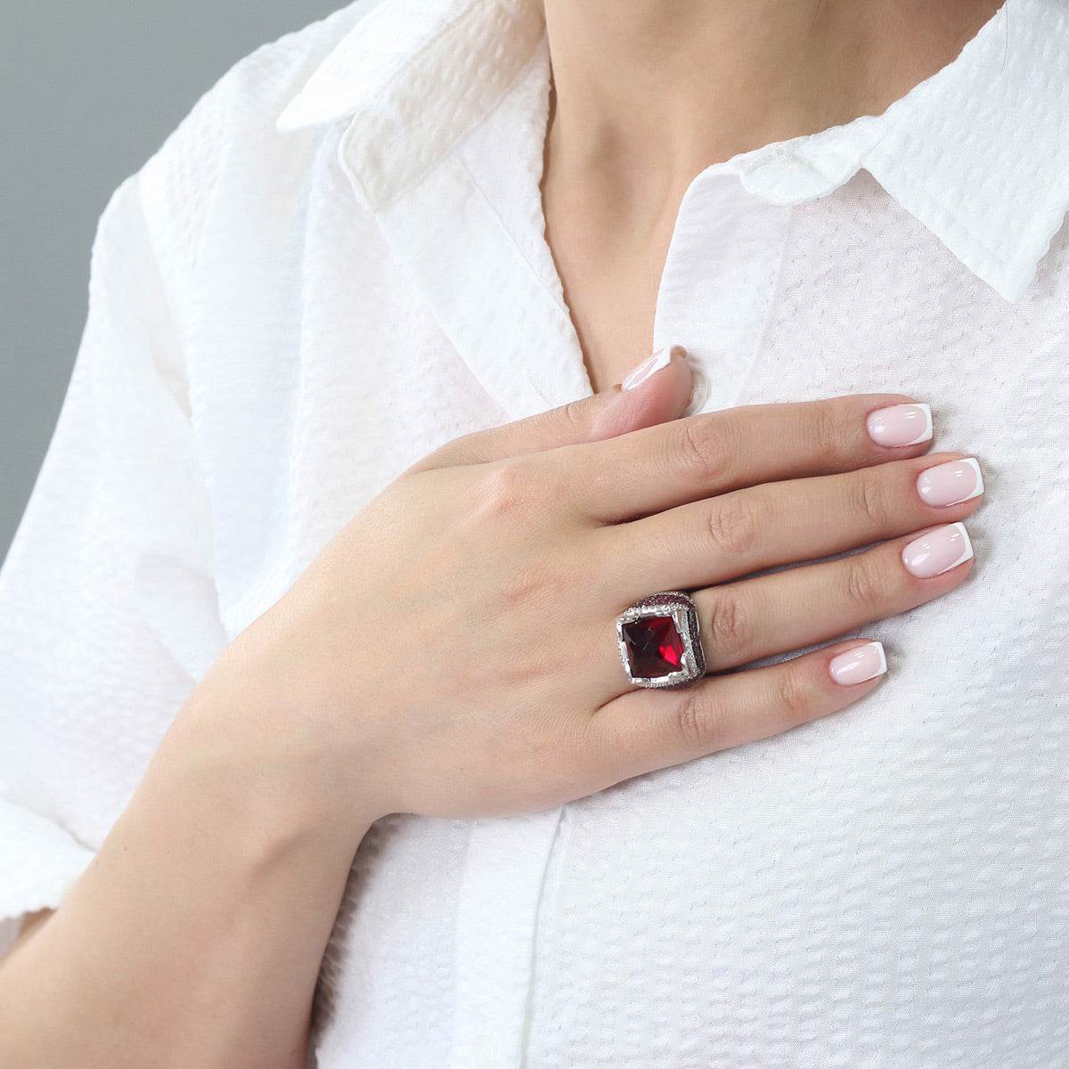 Silidia Square Ring